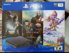 Selling PS4 1TB US Sealed Model with Games