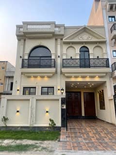 5 Marla Ultra Modern House For Sale