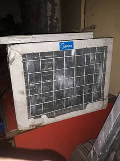 window ac media