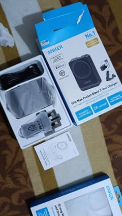 Anker MagGo Wireless Charging Station (Foldable 3-in-1)
