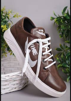 Stylish Men's Brown Synthetic Leather Sneakers Casual Comfort