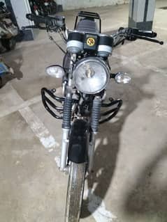 Suzuki Gs150