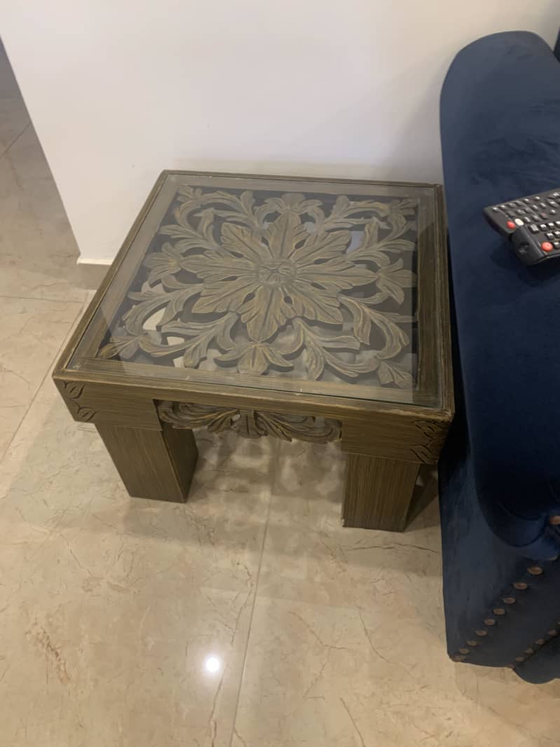 centre table with two side tables 2