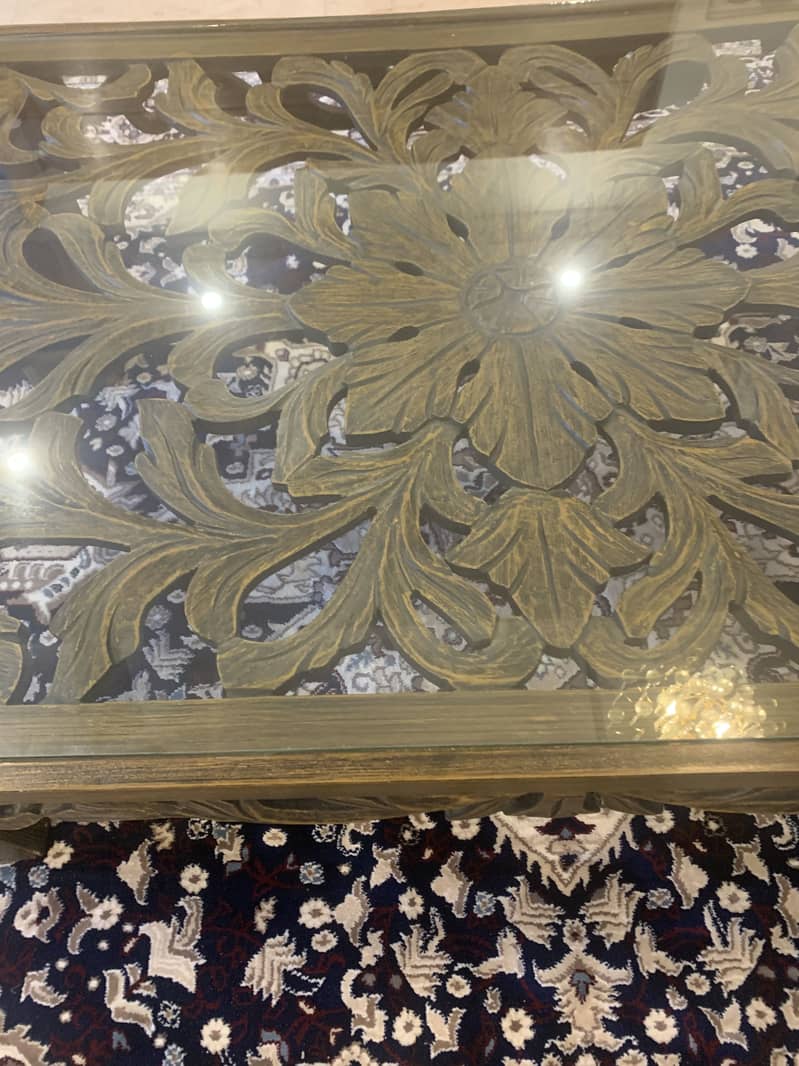 centre table with two side tables 3