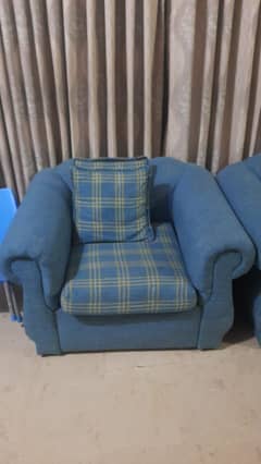 5-Seater Blue Sofa – Stylish, Comfy & Well-Maintained