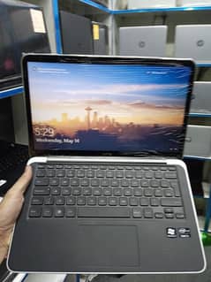 Dell XPS Core i5 2nd generation 4gb/256gb