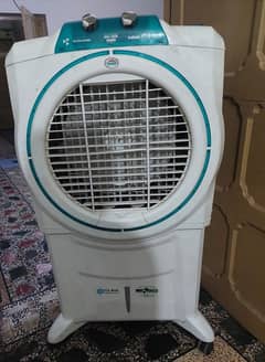 Boss room coller sirf ik season use hwa ha sab ok ha