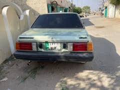 Nissan Sunny 1988