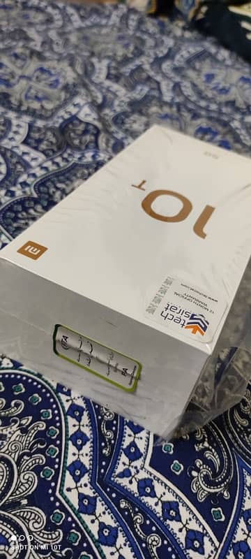 Mi 10t 10/10 condition scratchless condition 8/128 4