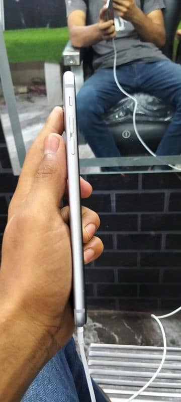 iphone 6 Plus 64gb non PTA exchange possible with android 6