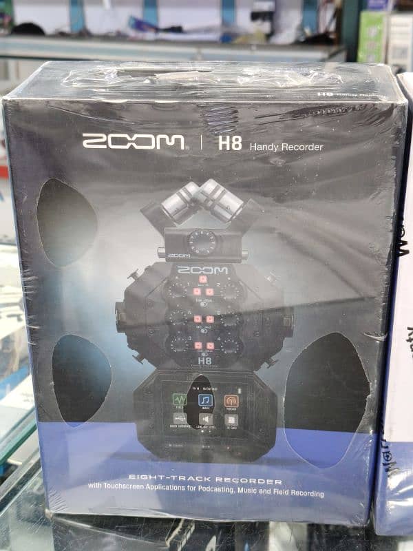 Zoom H8 Zoom P4 and Zoom H1n Audio and podcast recoder 3