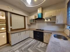 10 Marla Beautiful portion in bahria town