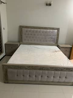 5 piece Bed Set