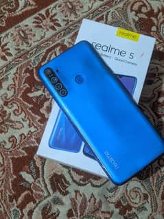 realme