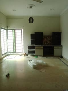 14 marla 3 bed upper portion for rent in psic society near lums dha lhr