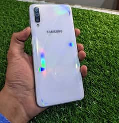 SAMSUNG A70 6/128 PTA Approved