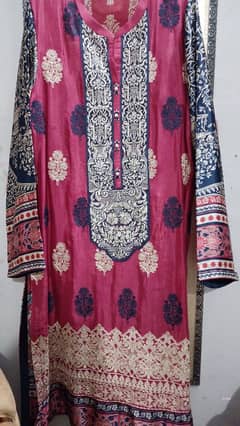 silk embroidered kurta