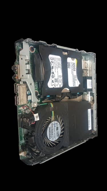 6th Generation Core i3 | 8 GB DDR4 Ram 3