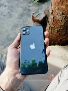 iPhone 11 With Box 100% Water Sealed