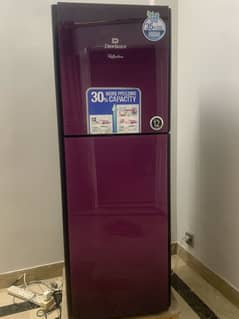 Dawlance fridge in new condition