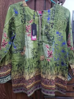 Brand new top with tags from bonanza satrangi