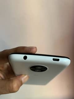 Motorola phone for sell in cheap rates