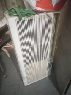 window AC for sale urgent