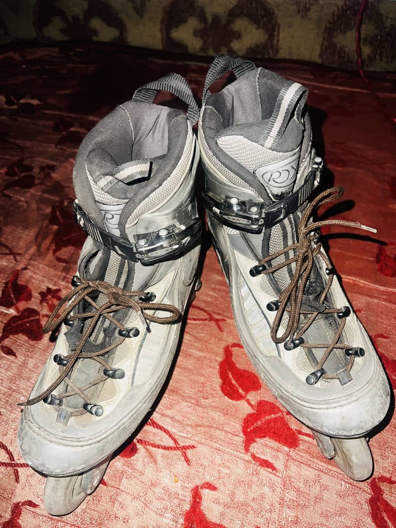 Original ROXA max skating shoes 1