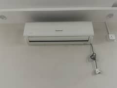 1.5 TON DC inverter almost NEW