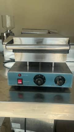 Waffle Machine for Sale – 10/10 Condition | Lightly Used