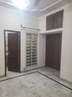 2 bedroom beautiful upper portion available for rent