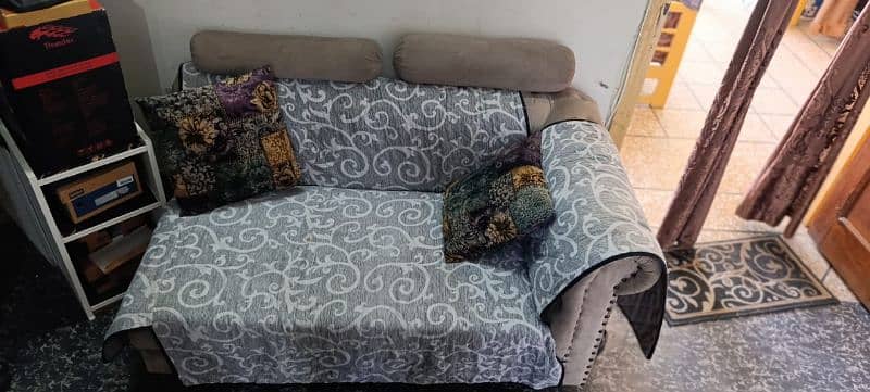 L shaped 5 seater sofa 12