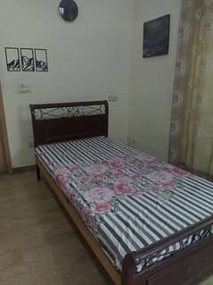 single bed for sale