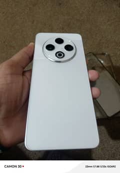 Tecno spark 30 8+8.128gb