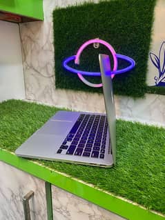apple MacBook pro 2016