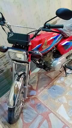 Honda 125 10/10 condition