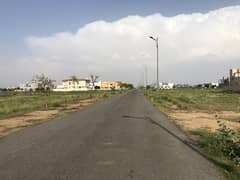 DHA PHASE 8 IVY GREEN BLOCK Z4 5 MARLA PLOT HOT LOCATION 60FT ROAD