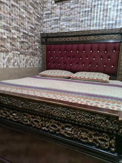 Big size bed 2 sofa 1 mirror 2 side table