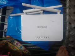 Tenda 300MBPS