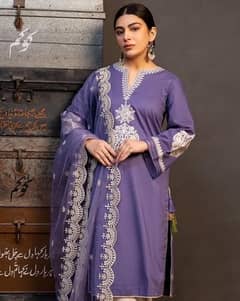 3 Pcs Women's Unstitched Lawn Embroidered Suit
