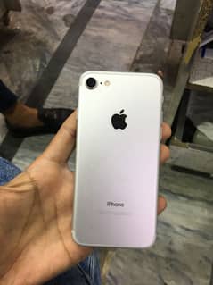 Iphone 7 32gb bypass All ok only mobile need money urgent sale final