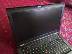Lenovo Thinkpad T430 16.5 led i5 3d generation with original charger