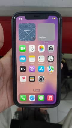 iphone 11 urgent sale due to buy 13 Pro max
