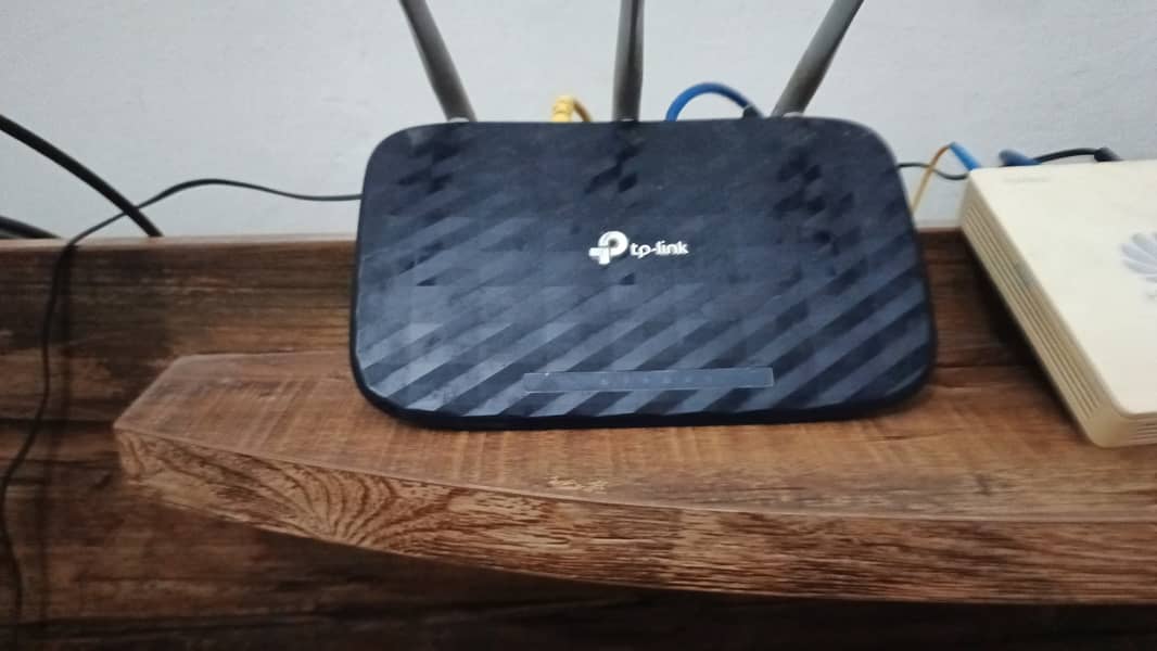 TPLink C20 Router 1