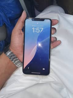 waite color 64gb 85battry health