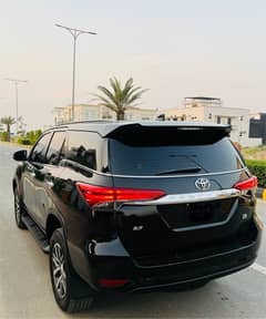 Toyota fortuner 2.7