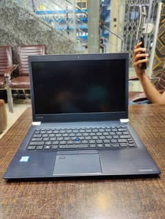 Toshiba Portege x30-E | i5 8th gen | Ultra slim | 8 hours battery