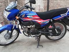 blue color 10 by 10 condition only 2 month use