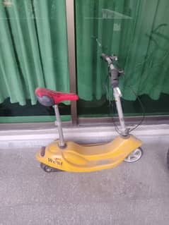 Electric Scooter (battery faulty)