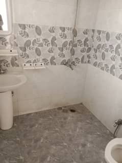 5 MARLA HOUSE FOR RENT WITH GAS